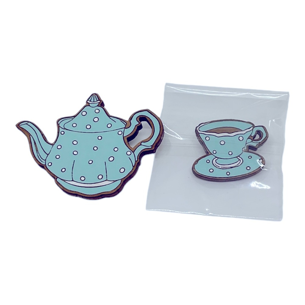 ✨2 for $15✨ Handmade wooden tea set brooches New, never worn.